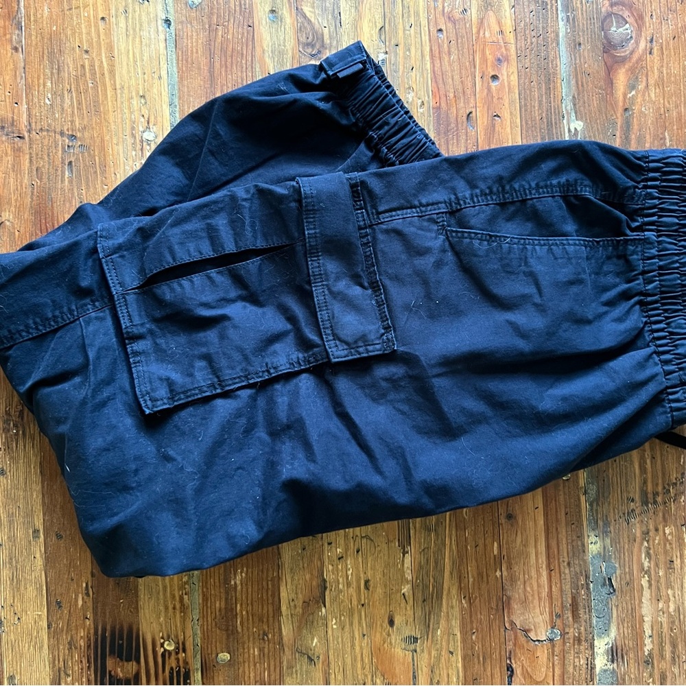Relaxed fit cargo pants